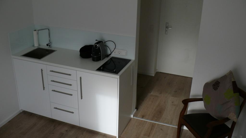 Moltke 120 Apartment Dusseldorf Room photo